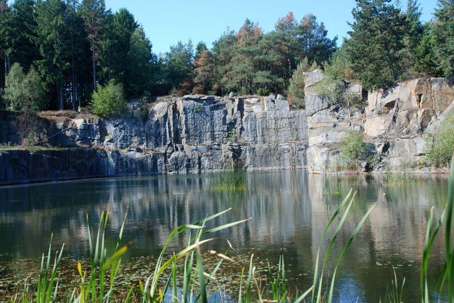 M� bryde mere granit i Paradisbakkerne