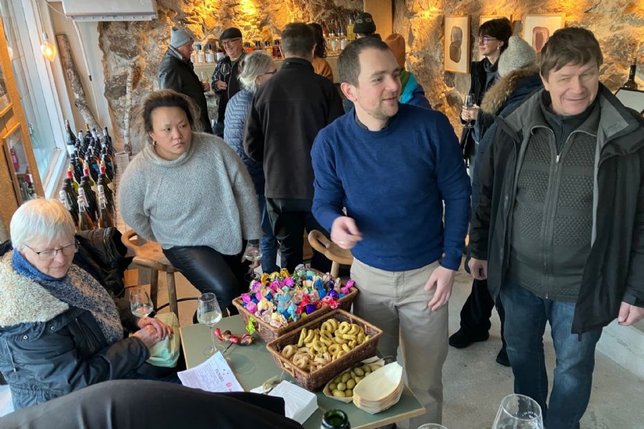Ny vinbutik i Allinge �bnet med bravour