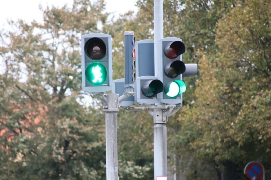 Sorte lyskryds i R�nne