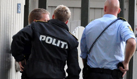 To m�nd tiltalt efter slagsm�l i �stermarie