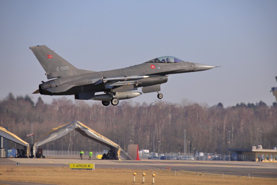 F�rre udenlandske fly afvist i 2023