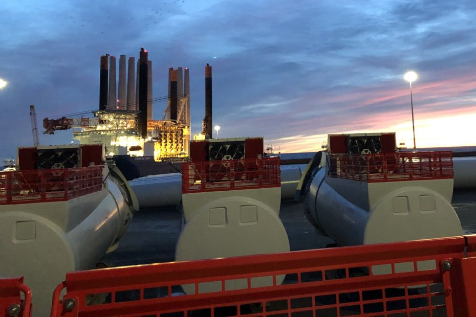 R�nne Havn indg� aftale om udskibning af k�mpem�ller