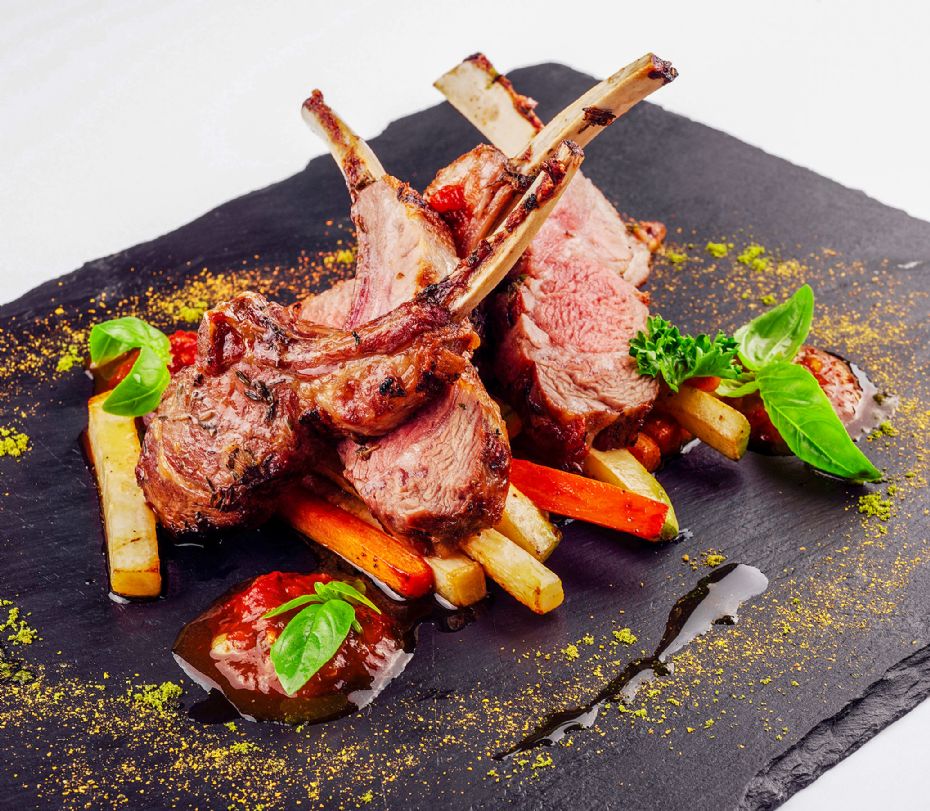 Hvad skal du s�tte p� p�skebordet?