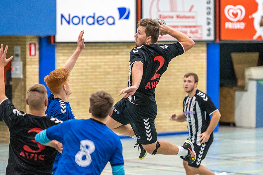 H�ndboldherrer sluttede uafgjort