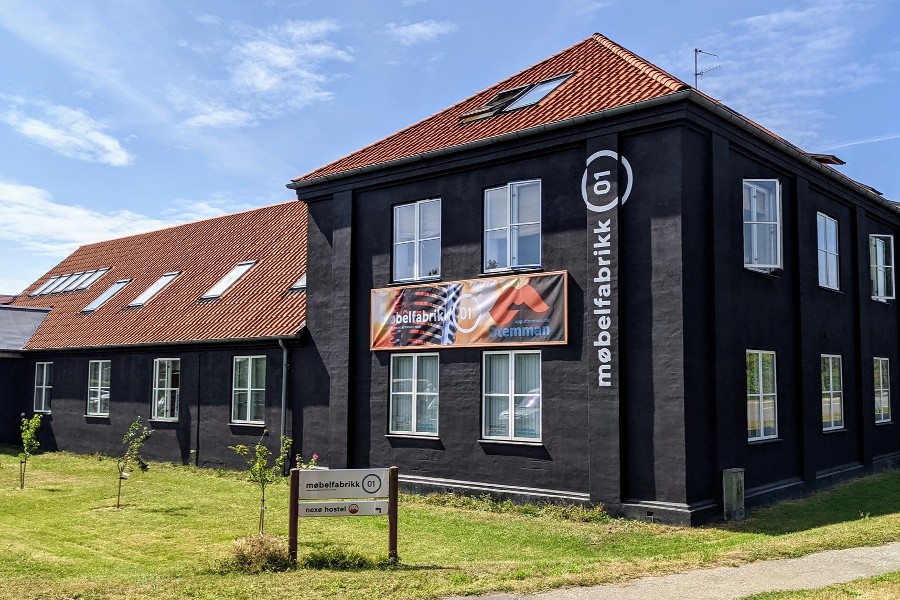 M�belfabrikken i Nex� noterer historisk resultat