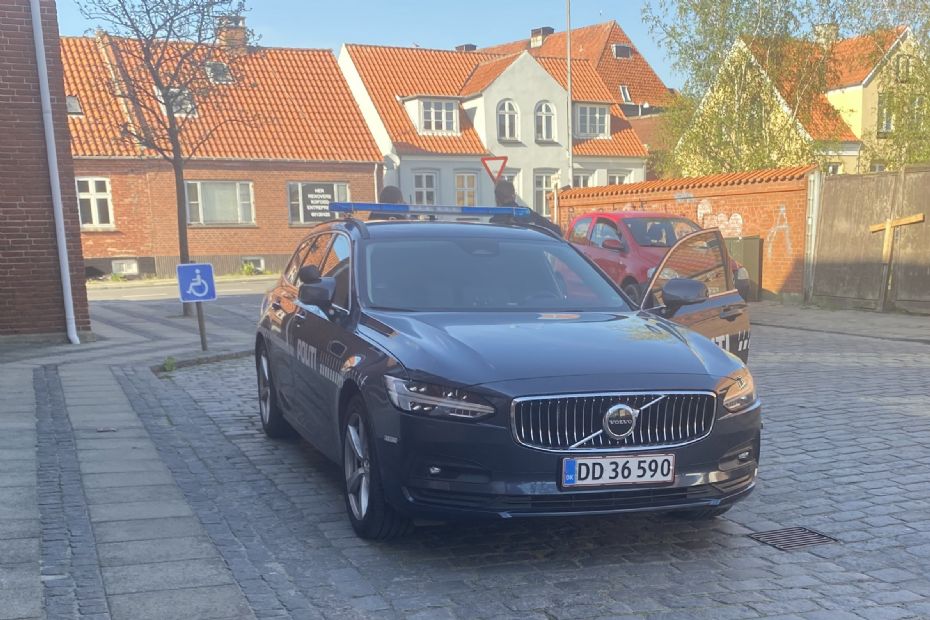 Mandlig bilist p�k�rte cyklist i R�nne