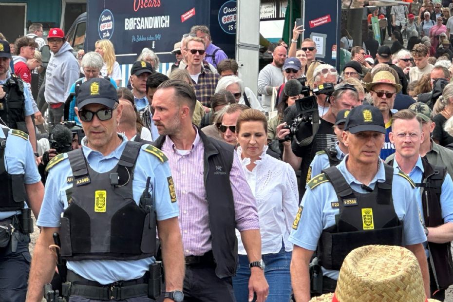 Rekordmange bes�gende p� Folkem�det fredag