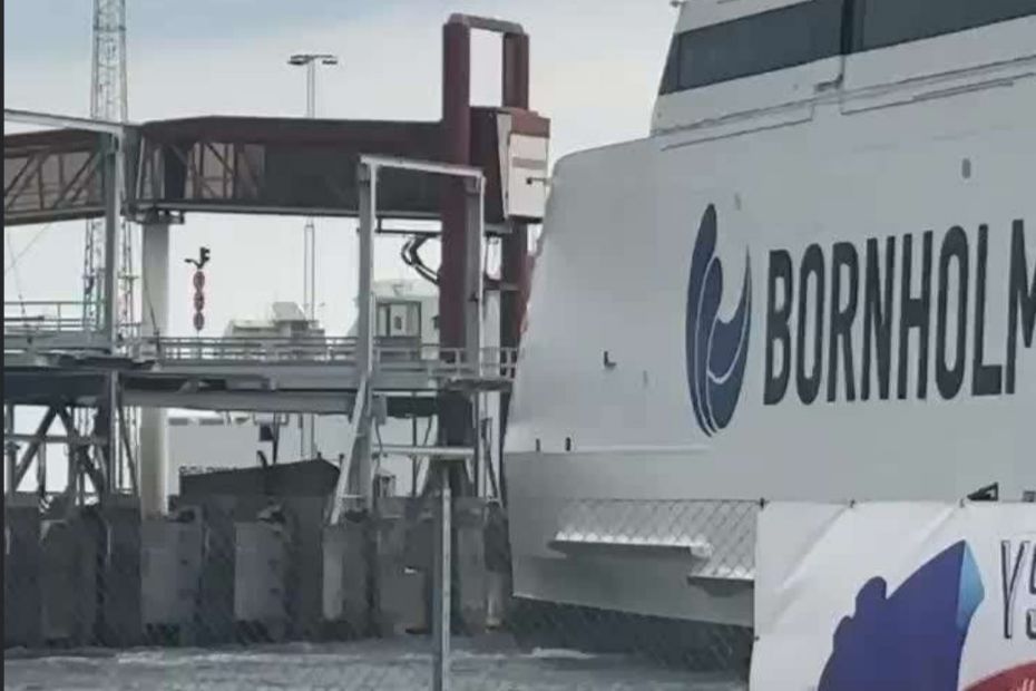 Express 5 forsinket efter kollision i Ystad Havn