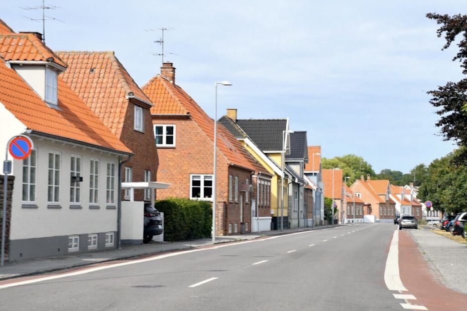 Kun Nex� og Aakirkeby f�r flere indbyggere