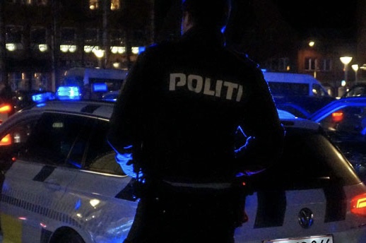 H�j musik p� v�rtshus i Allinge