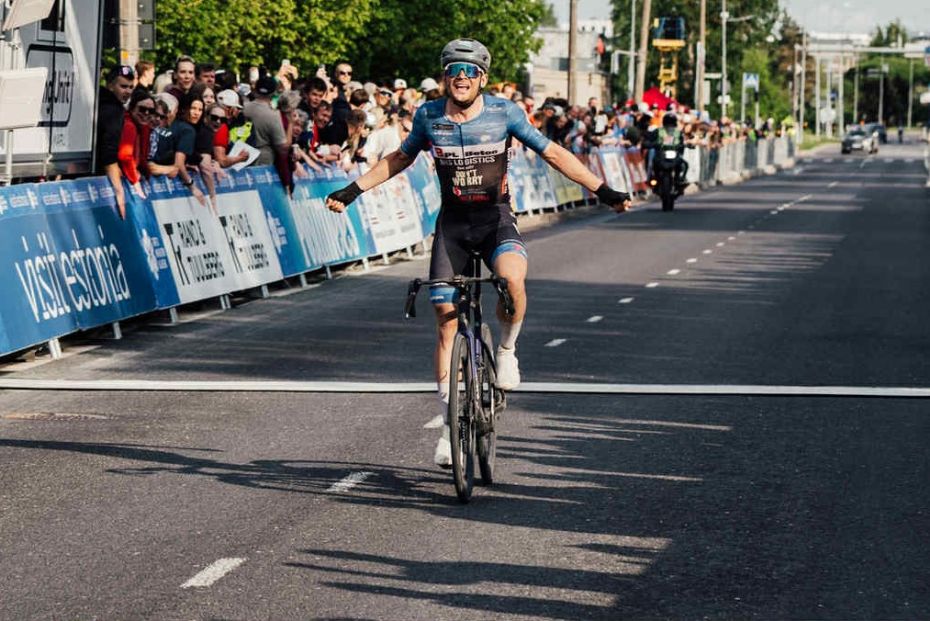 Toprytter forl�nger med BHS � PL Beton Bornholm