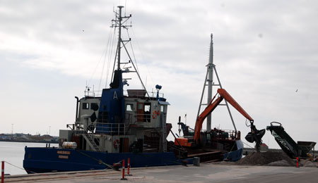 DN Bornholm advarer mod r�stofindvinding