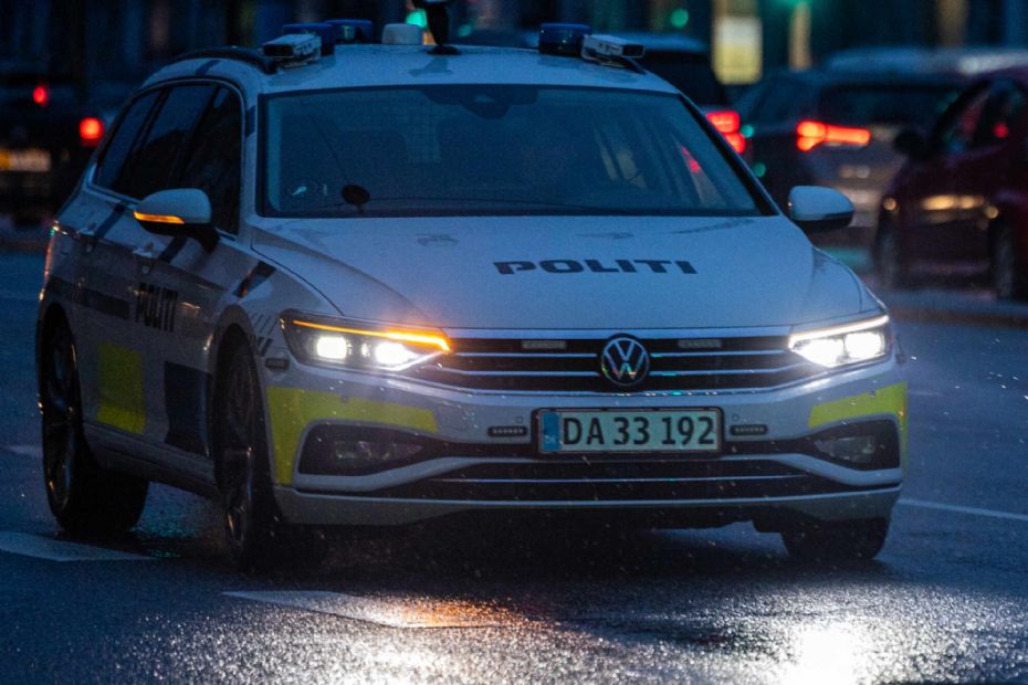 �ldre mand fundet sovende ved busstoppested