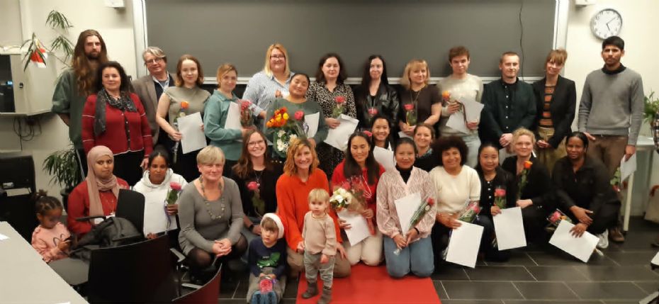 34 kursister fejrede translokation p� Sprogcentret