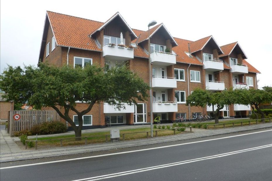 Lejerbo unders�ger fugt i k�lderv�gge