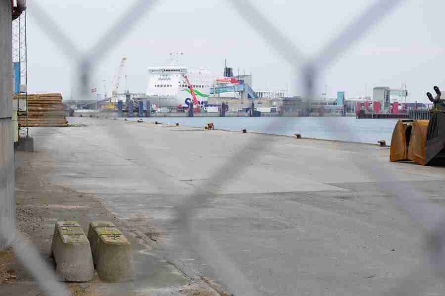 Stramme �konomiske rammer for R�nne Havn A/S