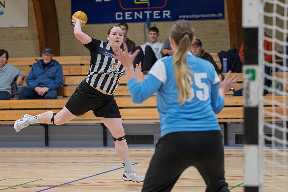 Viking/R�nne tabte topopg�r mod KSI H�ndbold