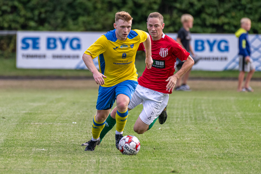 NB Bornholm m�der Frem p� hjemmebane