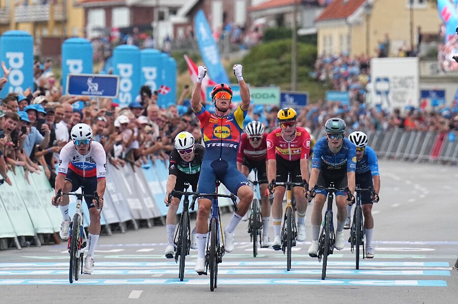 Mads Pedersen roser Bornholms cykell�b