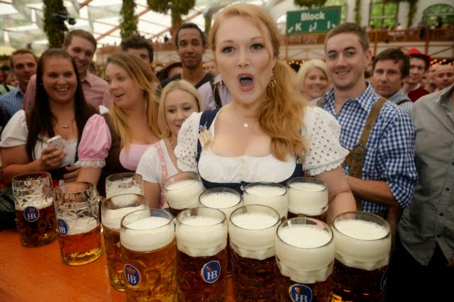 Oktoberfest i g�gaden i R�nne