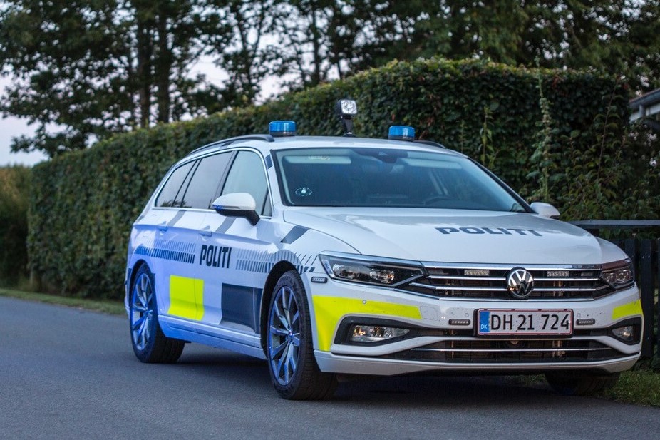 Beruset kvinde fundet livløs på bænk i Rønne