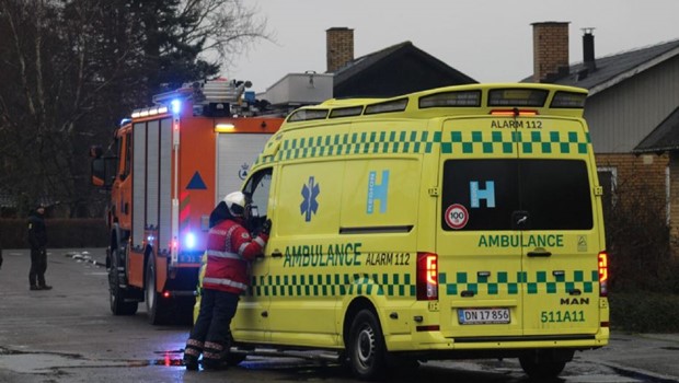 Torsdag 1-1-26 - 11:10 Nabo reddede beboer fra brand i �sterlars