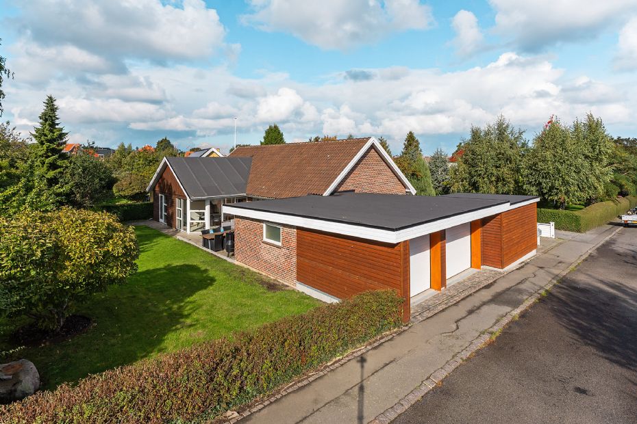Lys og indflytningsklar villa i Allinge