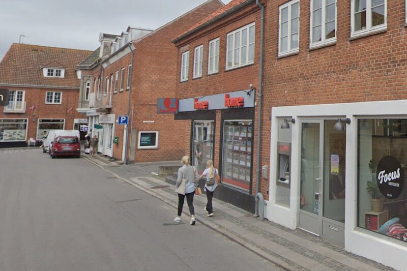 Butikker kan igen inds�tte kontanter i Nex�