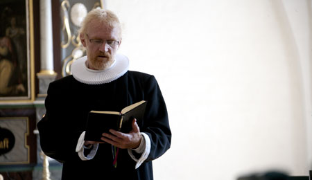 Hvad giver medlemskab af folkekirken ret til?