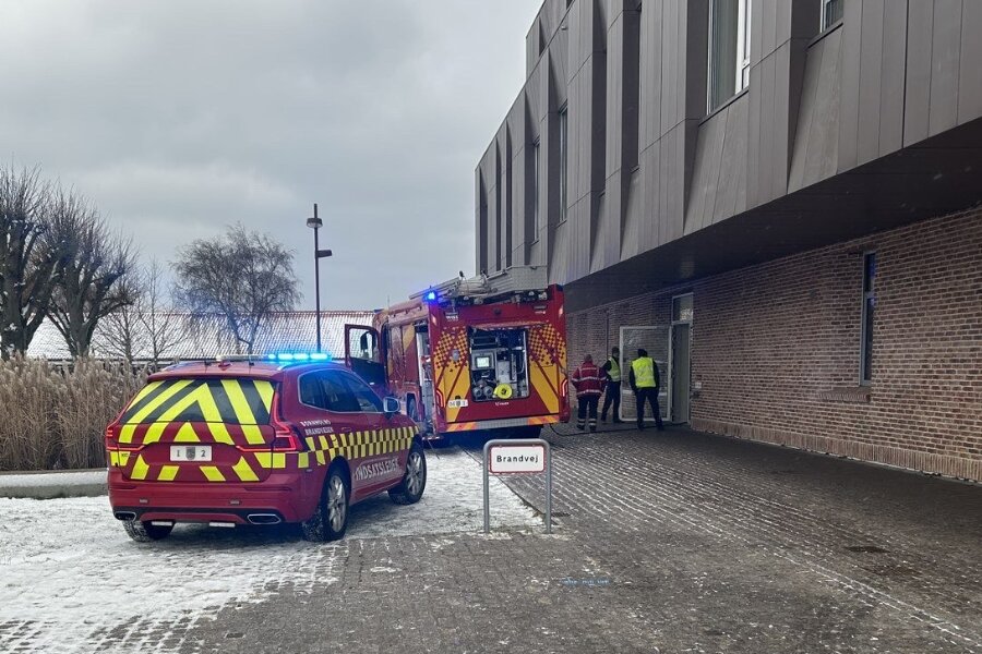 Brandvæsen rykkede ud i Rønne og Aaker
