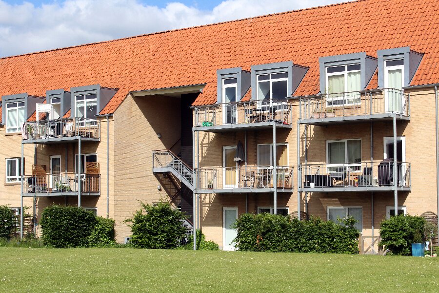 Der skal skaffes boliger - men til hvem?