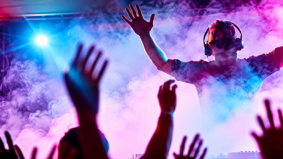 Landsd�kkende DJ-finale i Aakirkeby