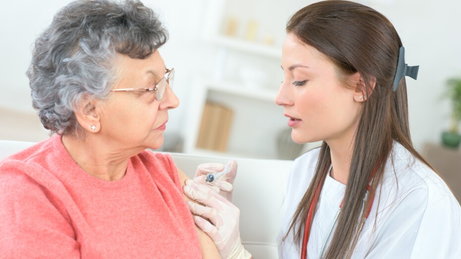 Influenzasmitten stiger � �ldre opfordres til vaccination