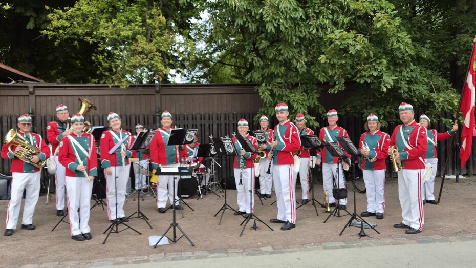 Nyt trommekorps f�r debut i R�nne
