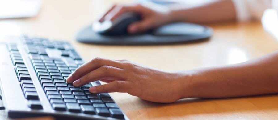 BRK halter efter i den digitale udvikling