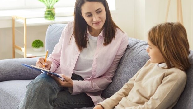 S�ndag 22-2-26 - 14:55 Tidlig hj�lp til b�rn uden formel diagnose