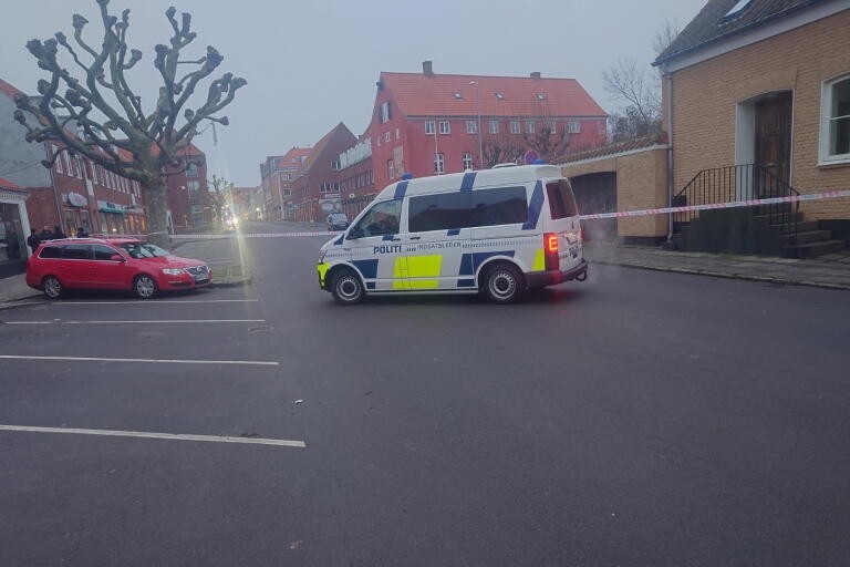 Politiet vil forl�nge f�ngslinger i sag om vidnepres