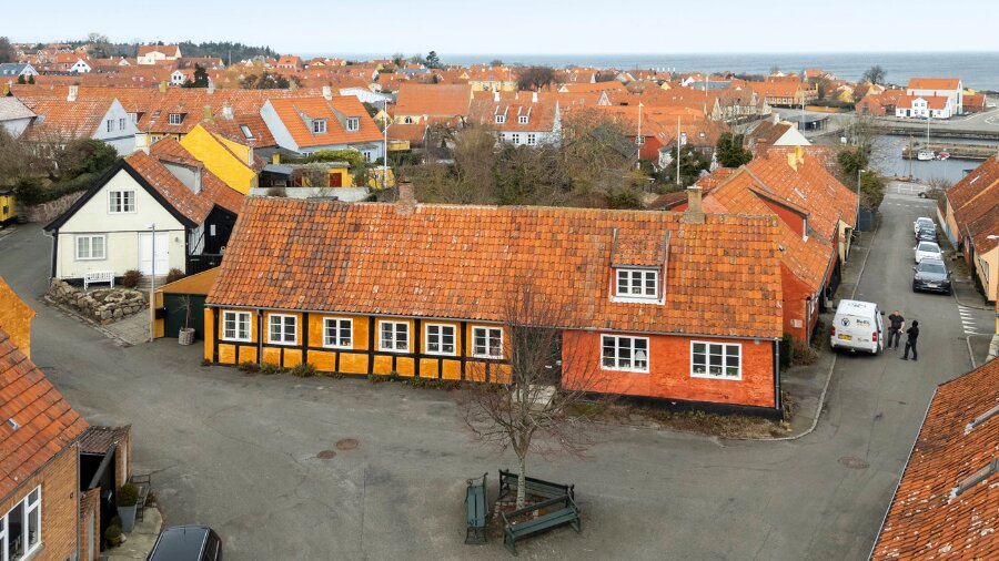 Flot istandsat hus i hjertet af Svaneke