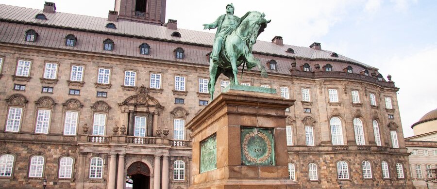 Bornholm mister en vigtig adgang til magten