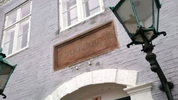 Fredag 27-3-26 - 14:30 B�de p� 15.000 kr. for spiritusk�rsel