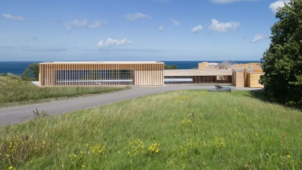 L�rdag 28-3-26 - 01:17 Museum i R� opgivet efter budgetskred p� 126 mio. kr.