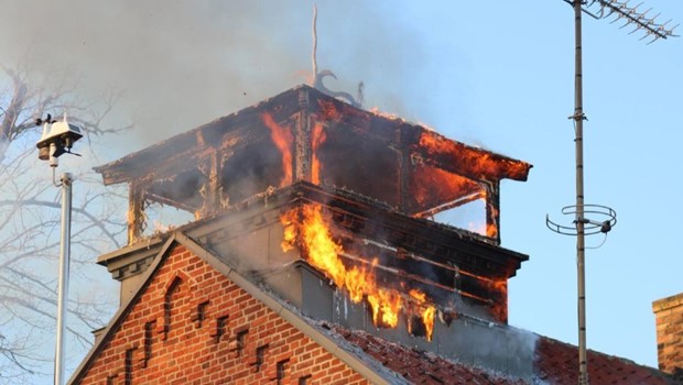 L�rdag 11-4-26 - 19:31 Brand i udsigtst�rnet p� Kikkenborg i R�nne