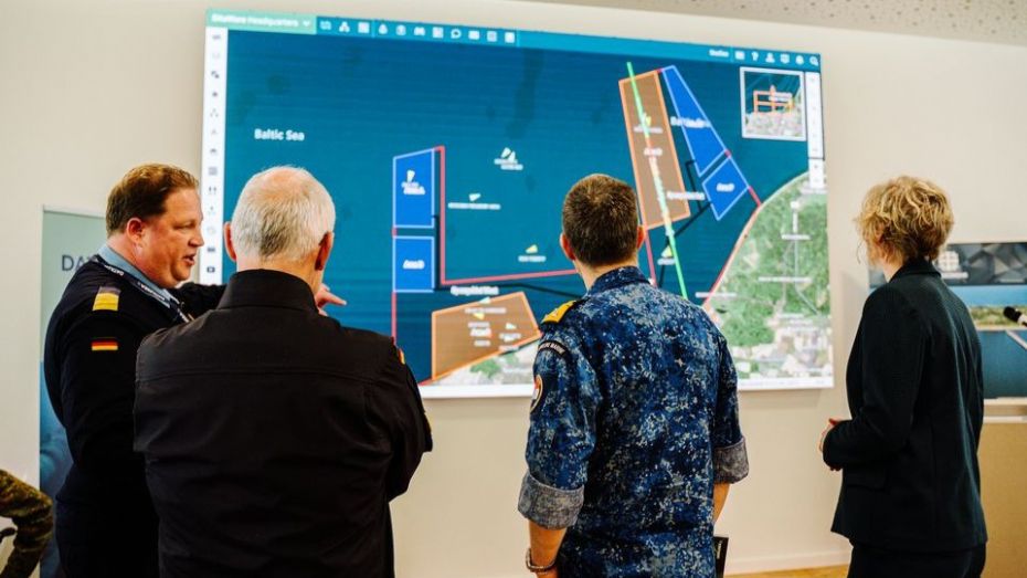Bornholm centralt placeret i �sters�ens net af kabler