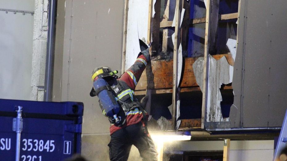 Brandv�sen rykkede ud til brand i V�rftet i Nex�