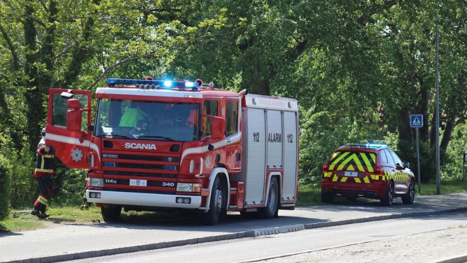 Brand p� gangbro ved s� i R�nne
