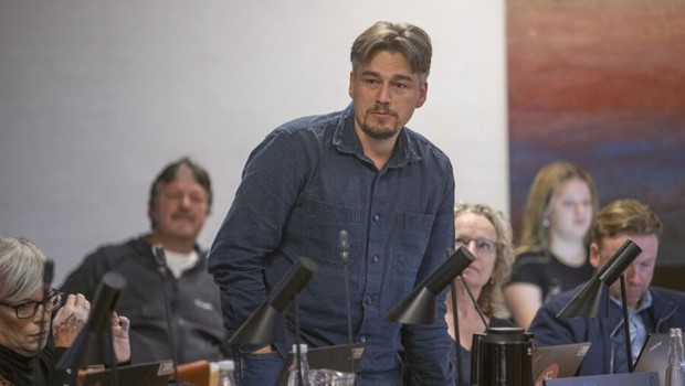 L�rdag 23-5-26 - 23:24 Politisk uenighed om fremtidens besparelser i BRK