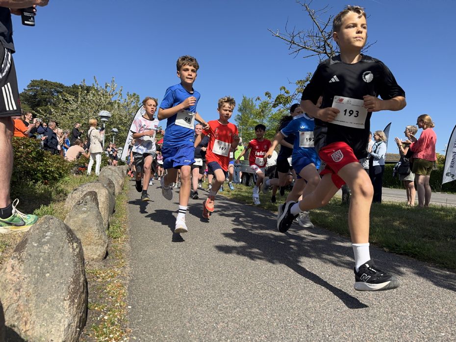 Fredensborgl�b i h�jt tempo