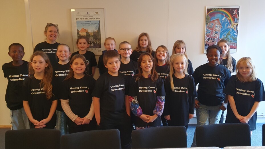 YoungCare-orkester til Sverige med musik og f�llesskab