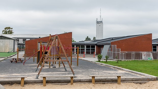 Fredag 8-5-26 - 11:22 Stor renovering p� Hans R�mer Skolen i Aakirkeby