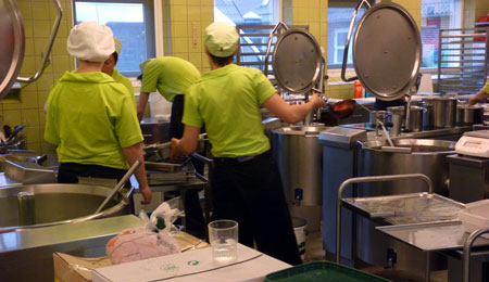 Sygefrav�r giver underskud i kommunens stork�kken